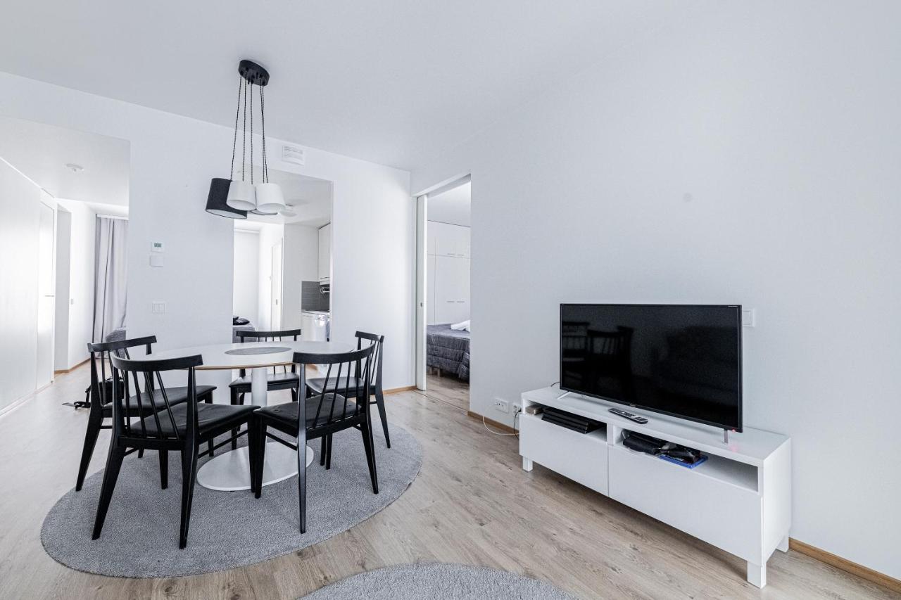 Apartment, Sleepwell, Tyynimeri With Private Parking And Optional Private Sauna Хельсинки Экстерьер фото